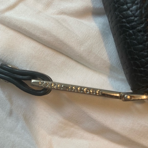 Marc Jacobs Zippered Black Wristlet/Wallet - Picture 3 of 5